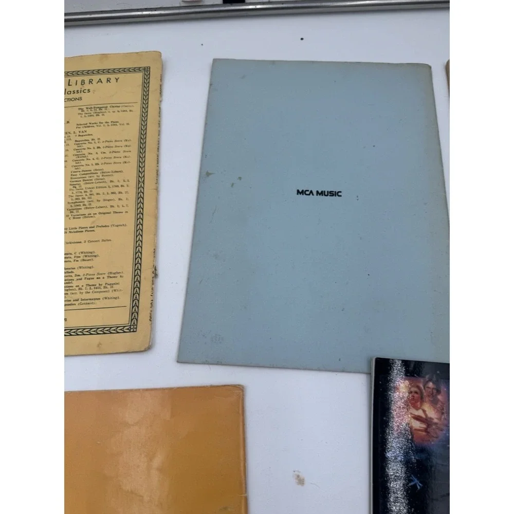 Lot of 5 Vintage Piano Books Star Wars T.v. Them and Scales Sheet music beginner